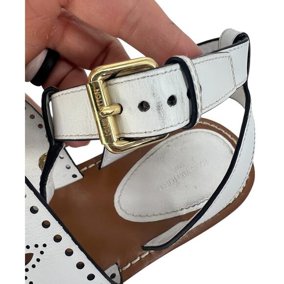Louis Vuitton Horizon Perforated Leather Flat Sandals in White - Picture 13 of 16